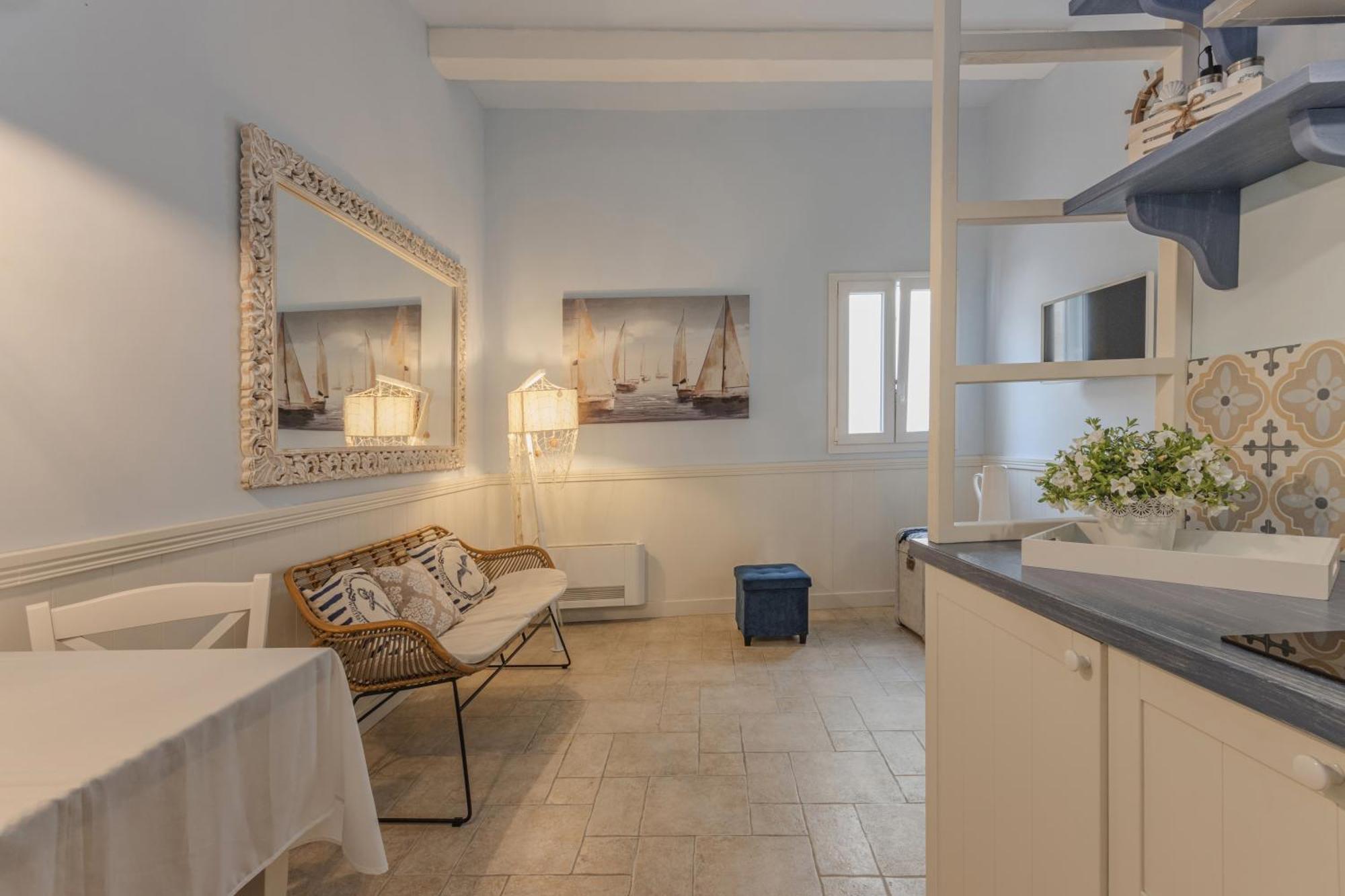 Chiasso S. Anna Relax Apartments Near The Sea Monopoli Εξωτερικό φωτογραφία